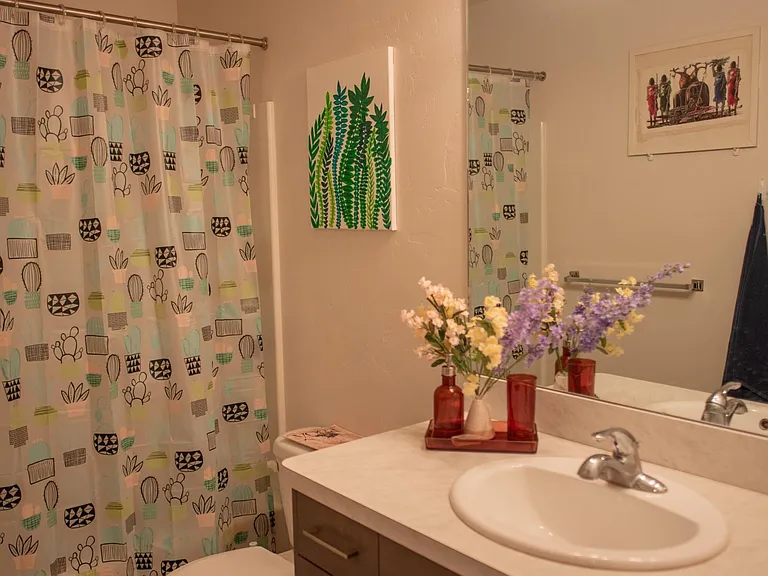 Second bathroom on the second floor