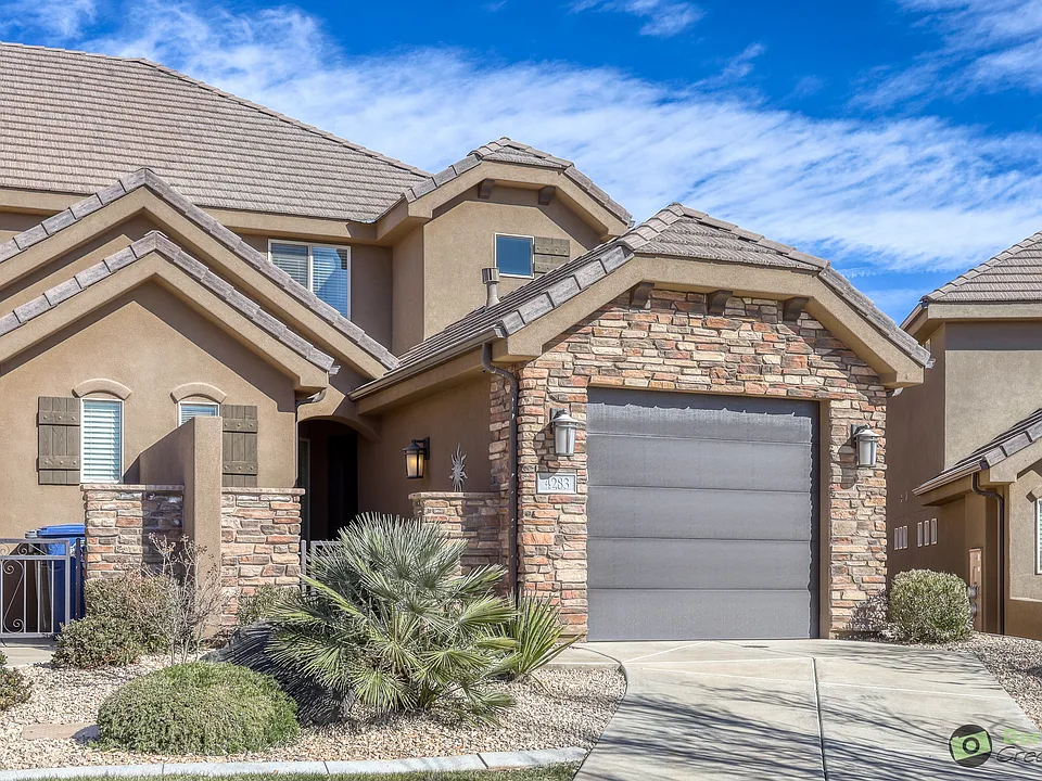 4283 E Razor Ridge Dr