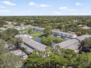 5460 Laurel Ridge Ln #28, Naples, FL 34116