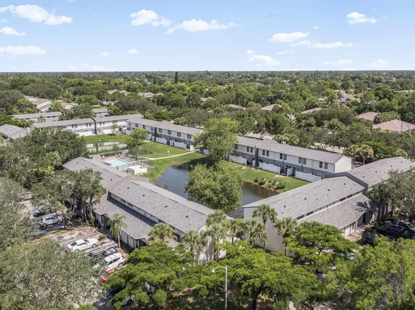 Terrace at Naples Townhomes