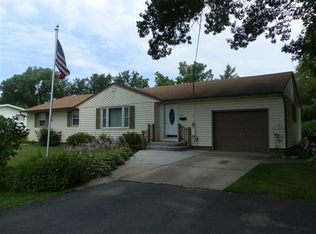 3709 E Rotamer Rd, Janesville, WI 53546