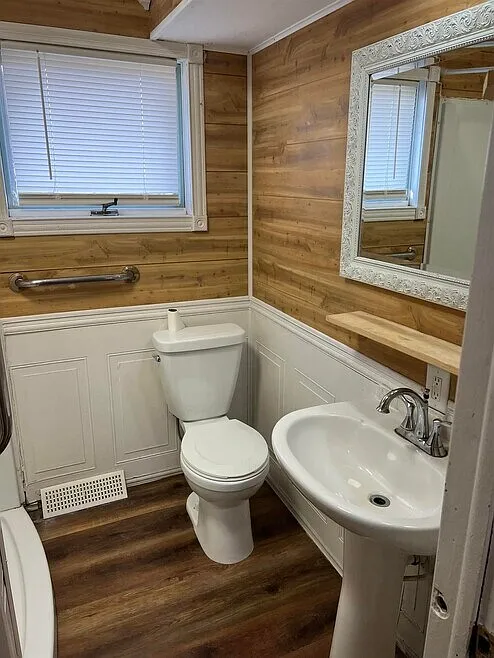 2 bed, 966 sqft, $1,100 — Photo 1