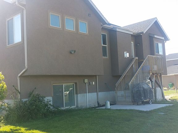 3rd image of 468 N 2375 W