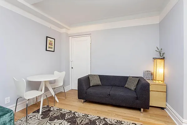 Rented by Town Residential | media 3