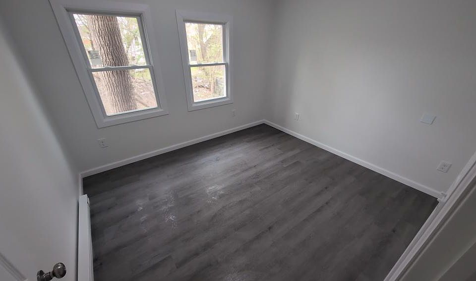 1st image of 292 1st St #2