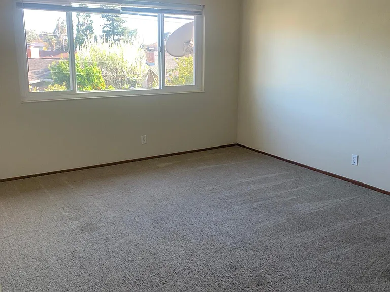 4800 Omar St #3 — Photo 6