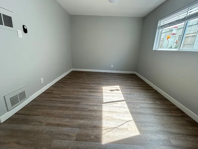 218 Chicago in Beautiful Huntington Beach! — Photo 22