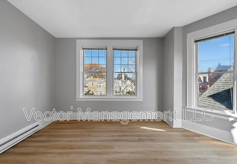 1476 Chapel St #301 — Photo 16