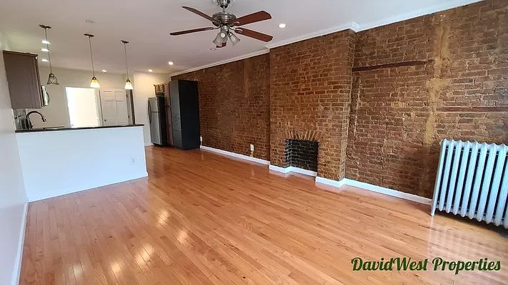 1st image of 606 Vanderbilt Ave APT 3
