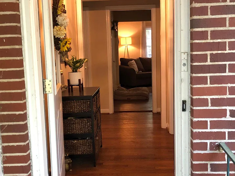 4011 Sheldon Dr NE — Photo 3