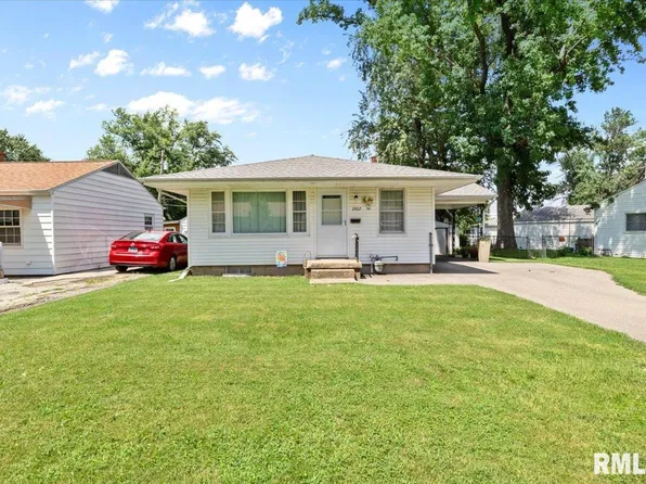 2507 E Wilshire Rd, Springfield, IL 62703