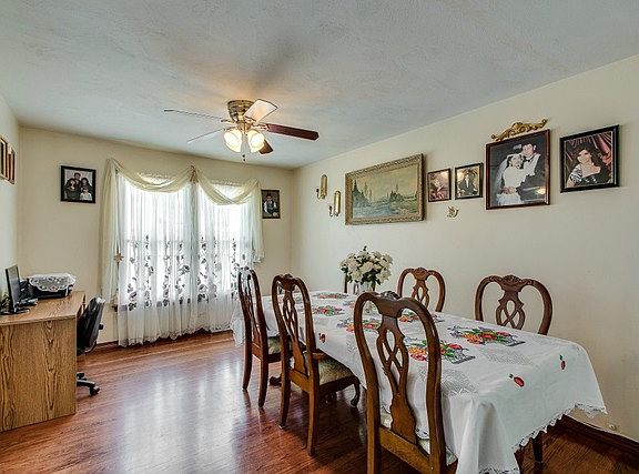 4th image of 521 Gilbert Dr