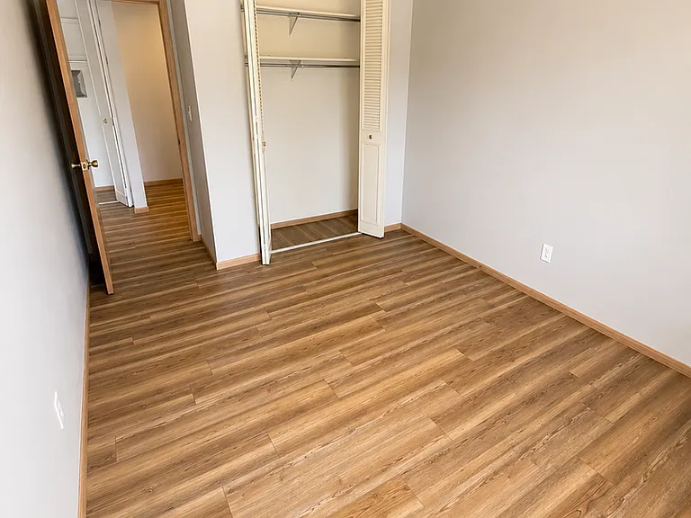 604 N Black River St — Photo 21