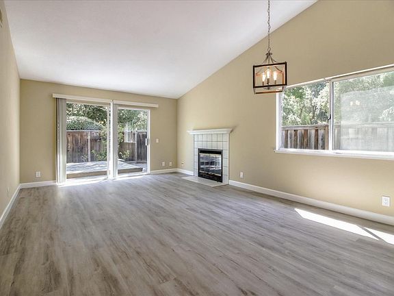 3rd image of 4831 Canyon Trail Way