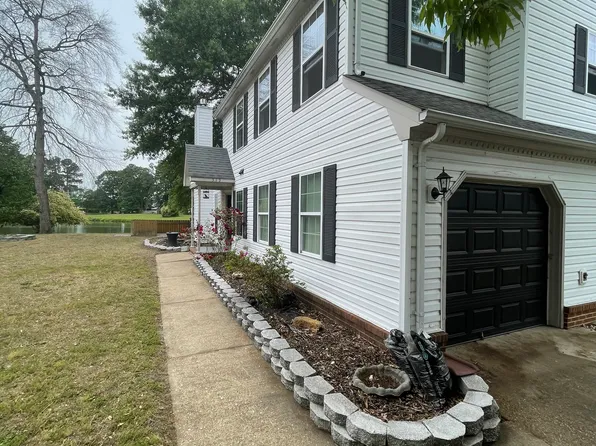 313 Ferguson Bnd, Yorktown, VA 23693