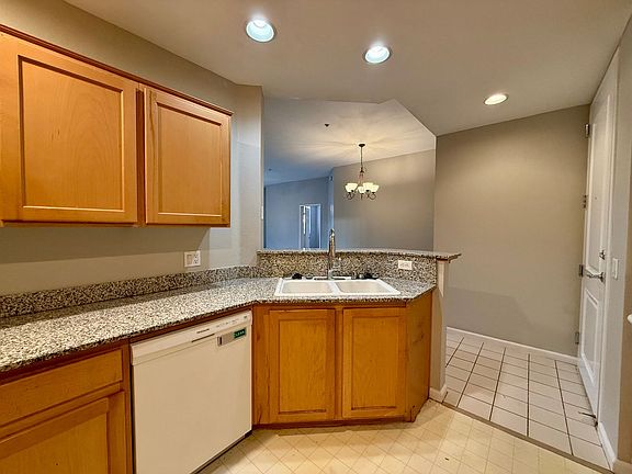 4th image of 43 Agate Ave #307