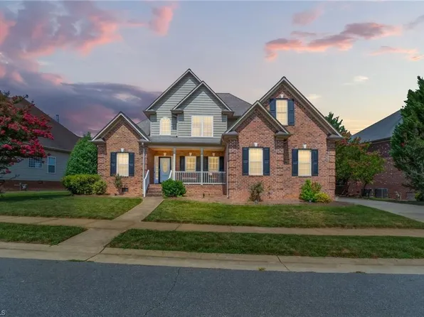 3033 Cameron Village Ct, Winston Salem, NC 27103