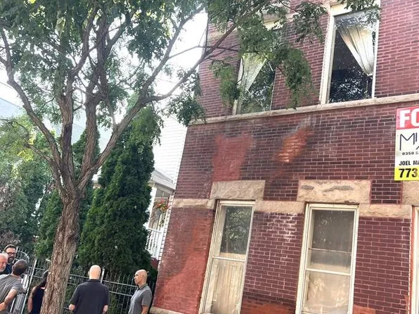 1614 S Carpenter St, Chicago, IL 60608