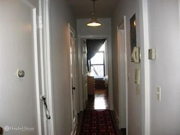 4th image of 40 Grace Ct APT 4