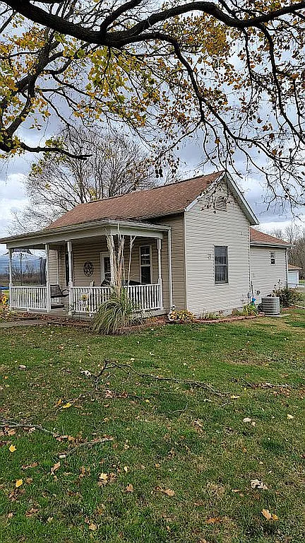 204 N East A St photo 1