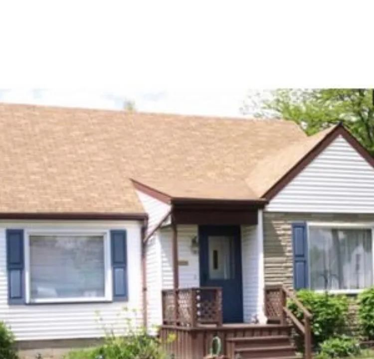 322 Hyde Ave