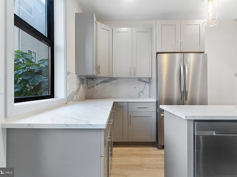 3118 Ridge Ave #1 — Photo 10