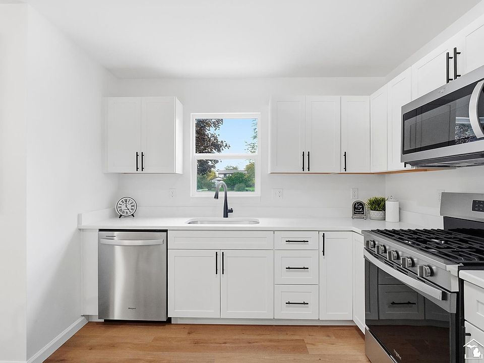 33106 W Jefferson Ave, photo 14
