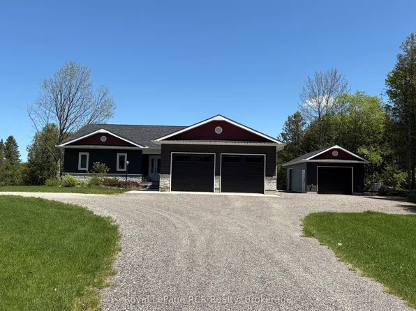 109 Highland Dr, West Grey, ON N0C 1H0