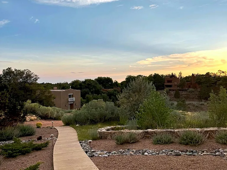 16 Montoya Cir — Photo 6