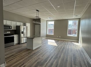 217 N Main St #A, Hannibal, MO 63401