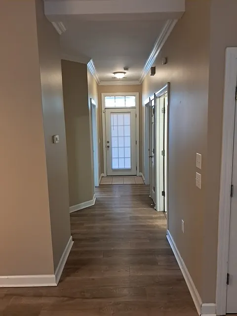 One story townhome in Carlton Place — Photo 4