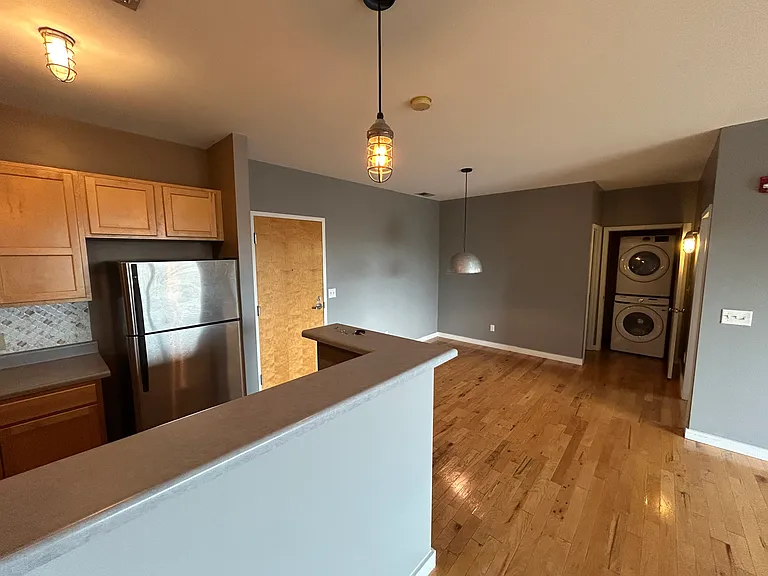 1609 Long St #303 — Photo 5