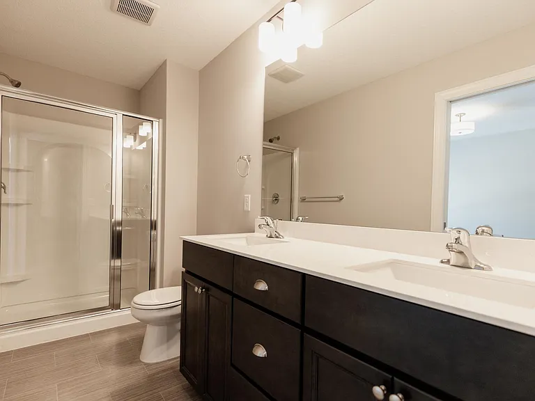 1703 Southpoint Ln — Photo 39