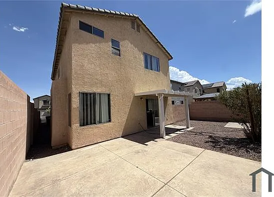 4 bed, 1805 sqft, $2,500 — Photo 2