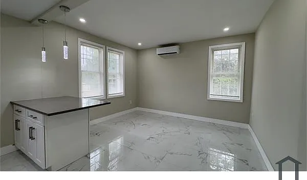 4128 Wickham Ave — Photo 12