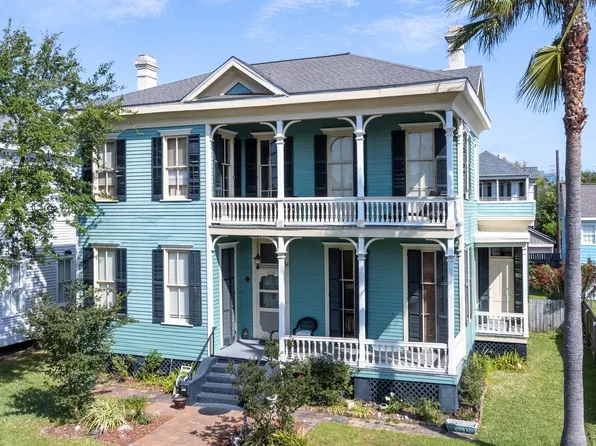 1116 Winnie St, Galveston, TX 77550