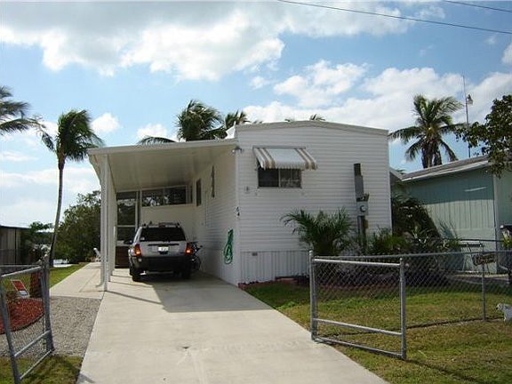 3rd image of 640 E Palm Ave