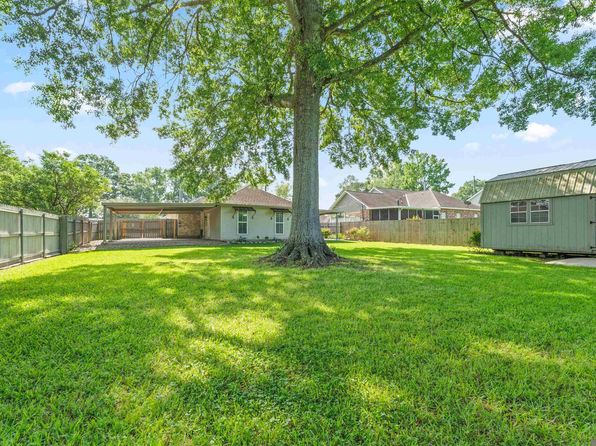 3721 Cedar St, Zachary, LA 70791