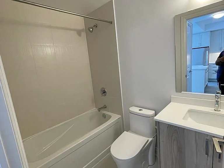 20 Gatineau Dr #1506 — Photo 11