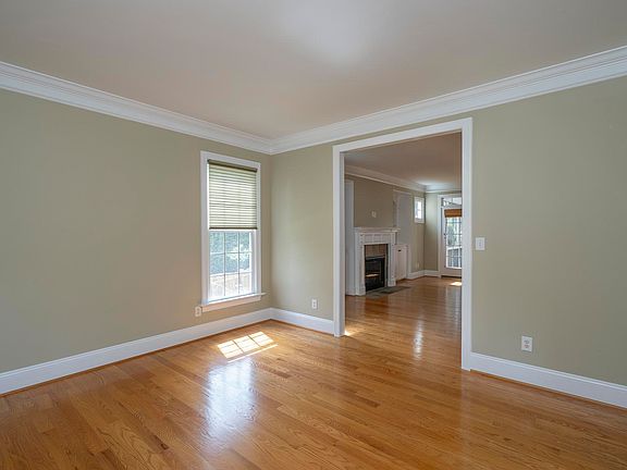 3rd image of 116 Celtic Cir