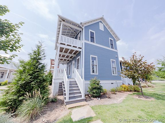 4th image of 51 Center Ln S
