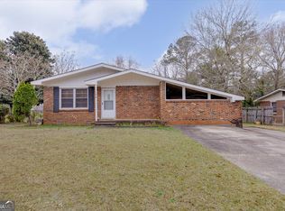 104 Oxford Ln, Warner Robins, GA 31088
