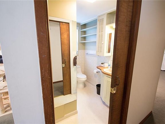 5th image of 1247 E 349th St