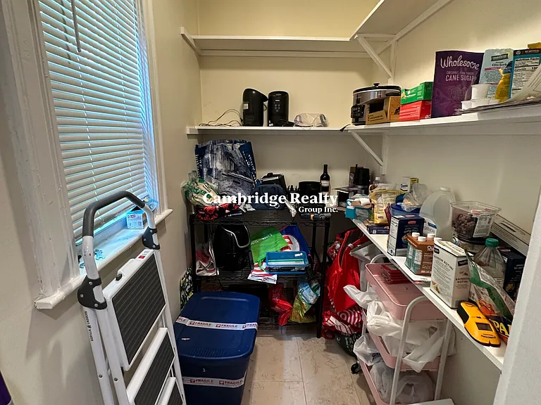11 Ashland St #1 — Photo 8