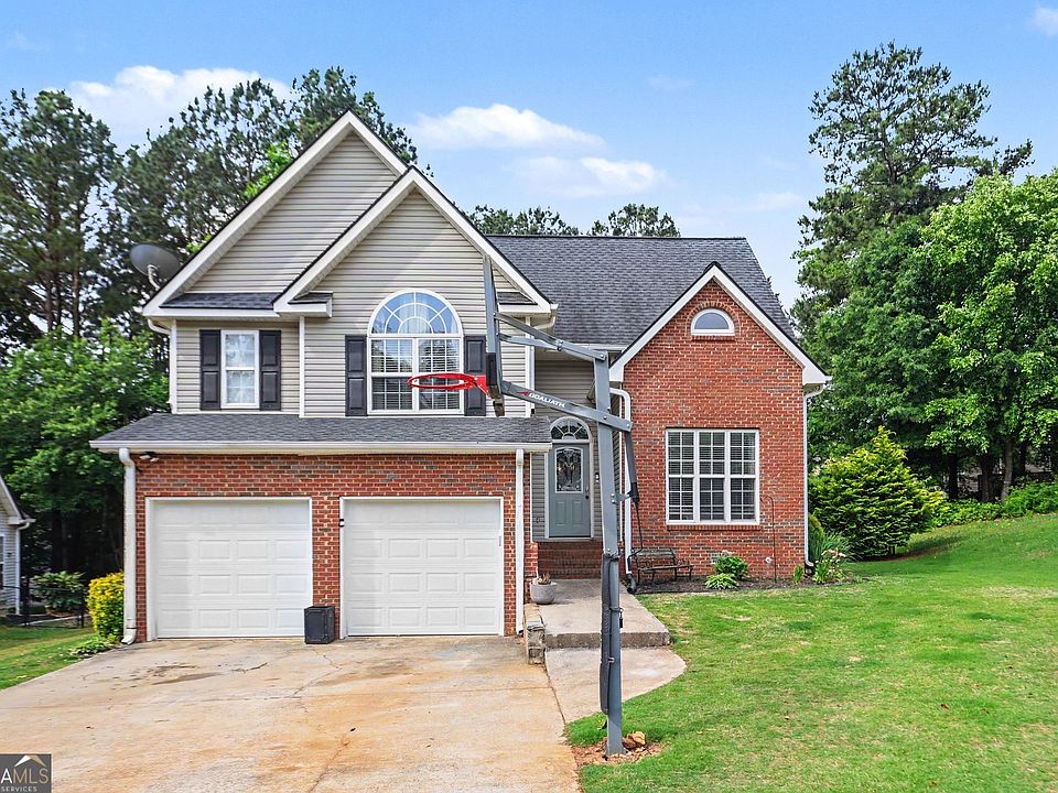 1st image of 1015 Stone Brook Ln
