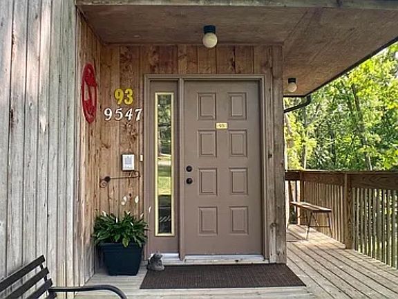 2nd image of 9547 S Pointe Lasalles Dr #93