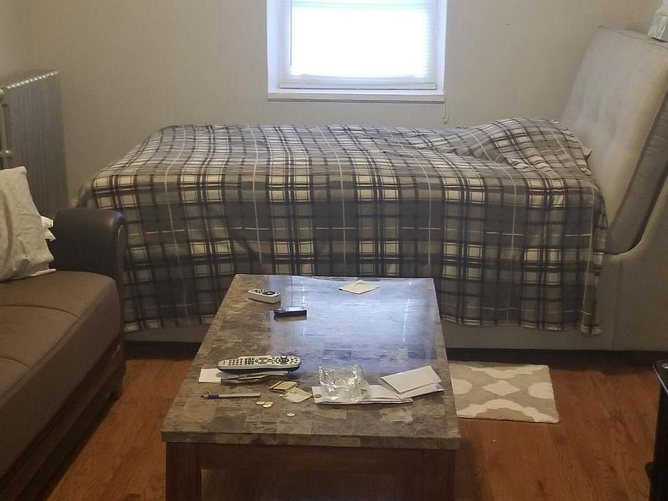 2nd image of 89 Hunter Ave #1