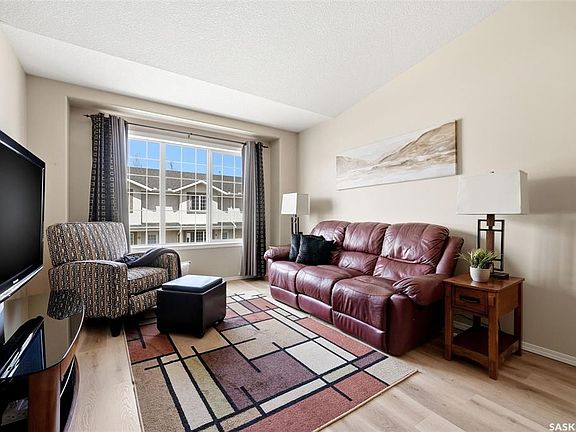 5th image of UNIT 40-2751 Windsor Park ROAD