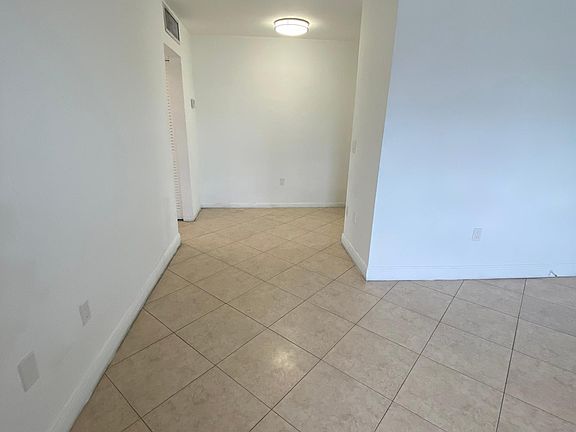 2nd image of 5165 W Flagler St #7A