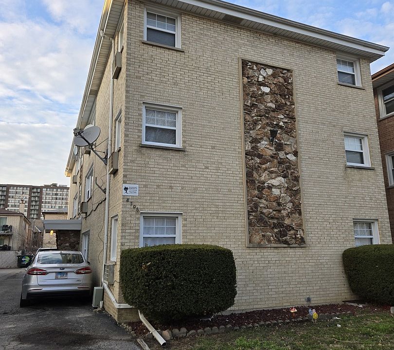 1st image of 8706 W Summerdale Ave APT 2N